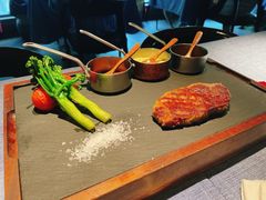 -弦月窗LUNETTE BY AMANDA(复兴路店)