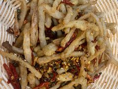 -江城燕子大排档(江汉路步行街店)