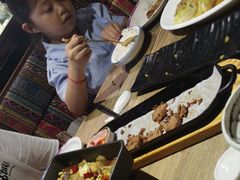 -蜜桃餐厅·江浙融合菜(荟聚购物中心店)