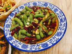 -江城燕子大排档(江汉路步行街店)