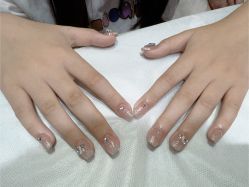 -Nail Me美甲美睫