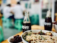 -越洋肖氏老米线(杨家坪店)
