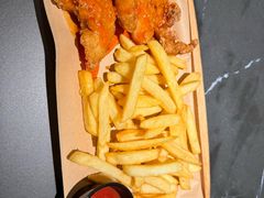 -必胜客(欧亚卖场店)