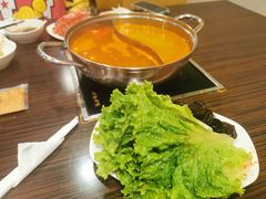 -呷哺呷哺(世贸.工三店)