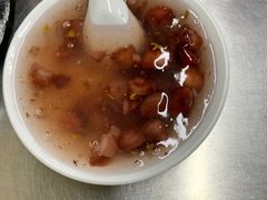 -芳婆糕团店(王府大街店)