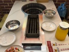 -亮健容天生蚝烧烤自助(交道口直营店)