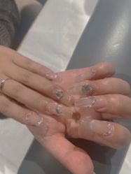 -UGIRL有个美甲