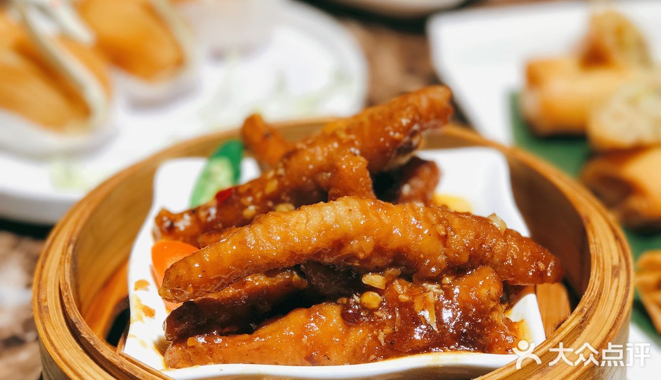 广式招牌点心之一，个大皮薄