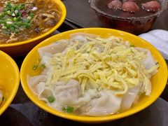三鲜馄饨-毛华美食(清扬路店)