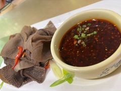 -洪霞餐馆