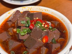 -炉小二铜锅牛蛙•川湘菜(三里屯店)