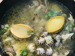 -吉品莞家·鲍鱼鸡煲(东莞店)