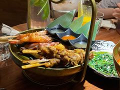 小吃拼盘-默加东南亚美食(大宁音乐广场店)