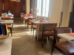 -亚龙湾希尔顿自助餐厅·海鲜·烧烤·沙滩BBQ·现场乐队