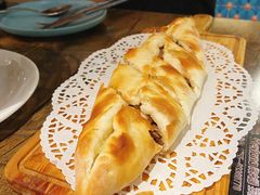 土耳其牛肉奶酪披萨-梅夫娜土耳其餐厅.清真HALAL