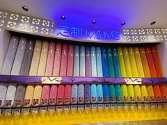 -m豆巧克力世界(上海世茂广场店)