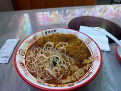 -柳大厨螺蛳粉(人民路总店)