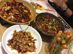 -椒爱水煮鱼川菜(让胡路万达店)