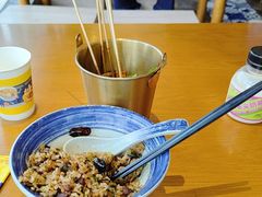 -包整·丝娃娃(一览甲秀楼风景店)