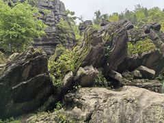 -梭布垭石林景区