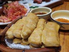 -老滇山寨•云南特色菜•地方菜•民族风情歌舞表演(金碧店)