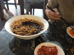 -桃园中华料理炸酱面(燕儿岛路店)