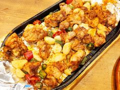 -老东镇啤酒屋海鲜加工·蒸汽海鲜·海鲜烧烤(台东店)