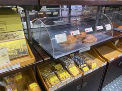 面包甜点陈列柜-安德鲁饼店(总店)