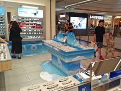 -AOJO眼镜(南翔印象城MEGA店)