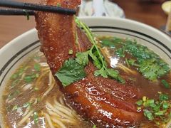 -小马牛肉面·牛骨熬制(南京博物院店)