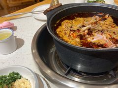 -佬缸炮江湖川菜(玉林店)