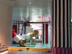 -涨巢·潮玩水疗局