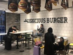 大堂-麦当劳(吉林站13检票口对面)