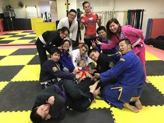 -金翼跆拳道巴西柔术拳击格斗学院