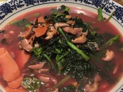 -客家大院·非遗赣南客家菜(郁孤台店)