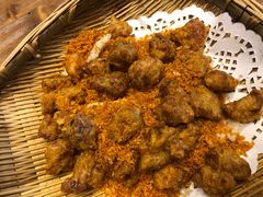 金牌蒜香骨-临界音乐酒馆·小龙虾·江湖菜(华熙LIVE·鱼洞店)