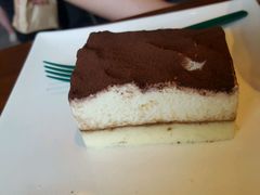 -星巴克(广州正佳广场4层店)