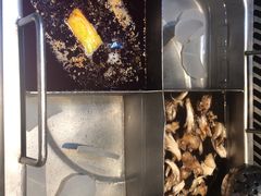 牛油四宫格锅底-海底捞火锅(顺义华联店)