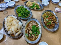 -无名牌猪脚店