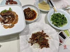 -味+新京宴·烤鸭·北京菜(创意谷店)