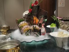 -鼎泰亨·海鲜牛肉餐厅(滨江店)