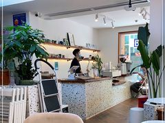 -Line 咖啡(石厦花园店)