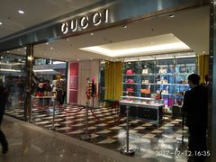 -Gucci(时代广场店)