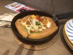 -必胜客(上海华谊新所店)