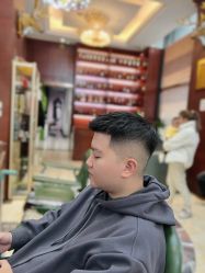 -尼特斯男士发型馆