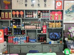 -龙香居海鲜浑锅家常菜·特色驴肉