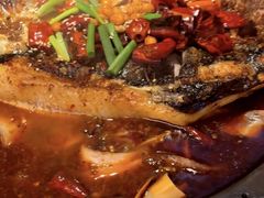 -鸣记脆皮烤鱼·海鲜烤鱼(三八广场店)