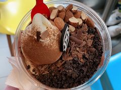 -DQ·蛋糕·冰淇淋(大宁国际商业广场店)