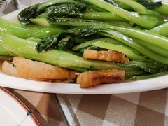 -新大咀港式茶餐厅(宝山万达店)