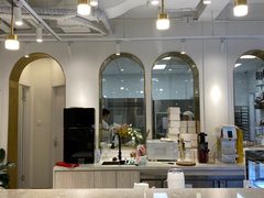 -Fridi Patisserie Cafe